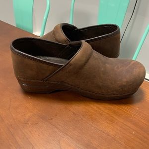 Dansko brown mules - size 38 EU (8 M US)